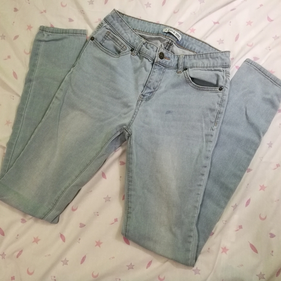 FREE Size 26 I Love H81 Skinny Jeans - Picture 2 of 8
